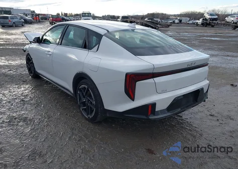 2025 Kia K4 Gt-Line from USA, damaged, VIN 3KPFW4DE5SE050909